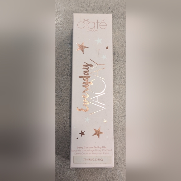 Ciate London Everyday Vacay Coconut Setting Spray 75mL - Picture 2 of 6